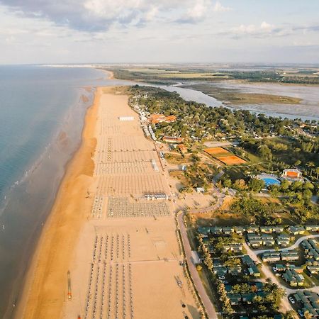 Cozy Villa 250 Metres From The Beach - Beahost - 비비오네 외부 사진